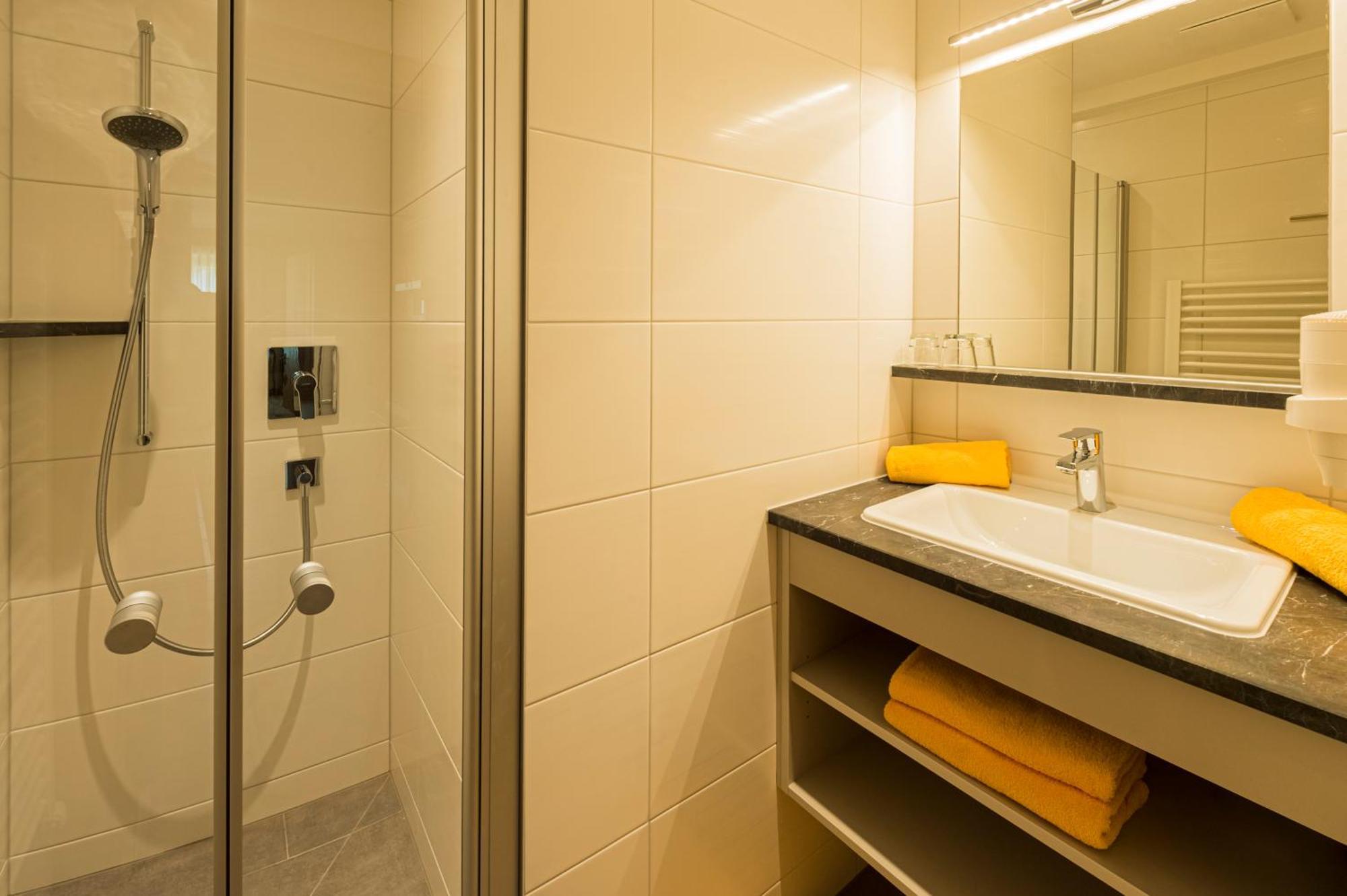 Apartments Tirolerhaus Кёссен Номер фото