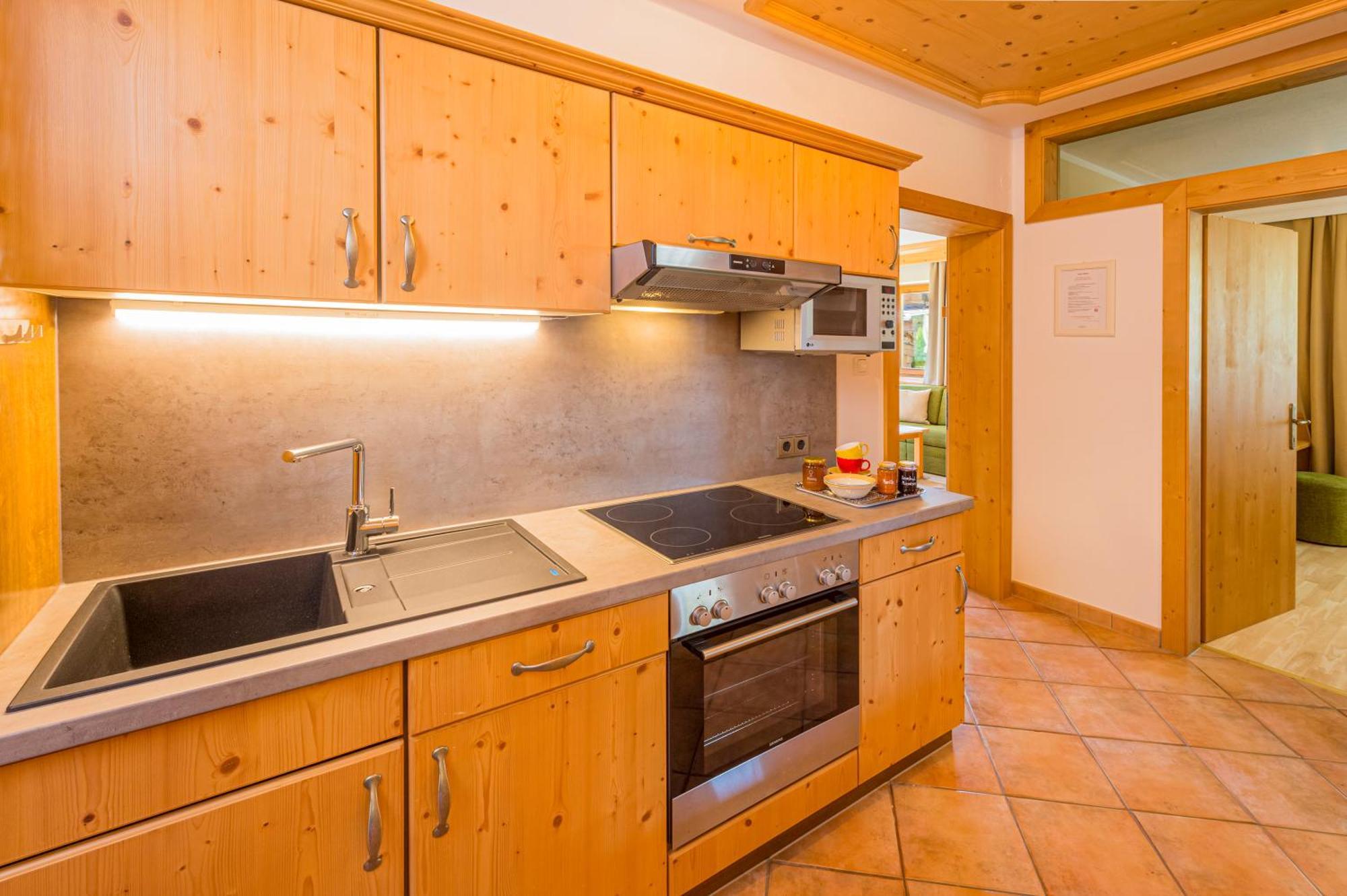 Apartments Tirolerhaus Кёссен Номер фото