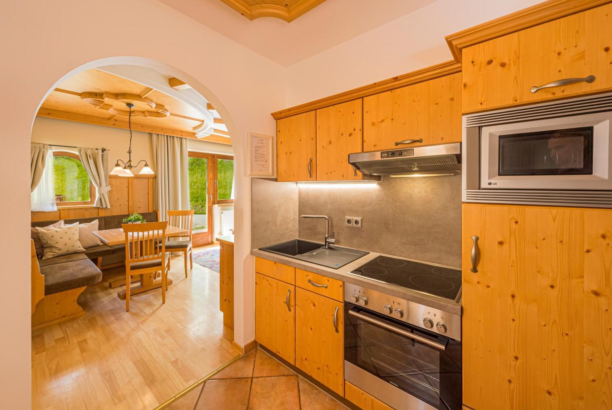 Apartments Tirolerhaus Кёссен Номер фото