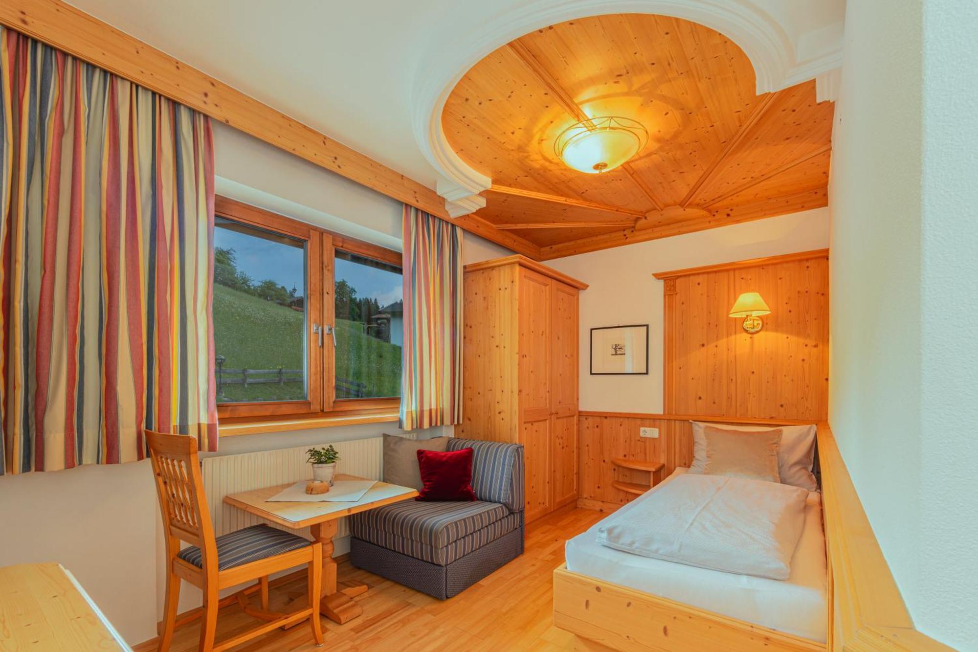 Apartments Tirolerhaus Кёссен Экстерьер фото